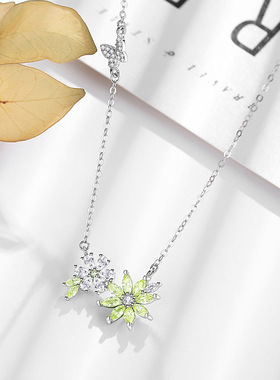森系绿色花漾项链女甜美小清新花朵锁骨链韩版轻奢小众设计饰品