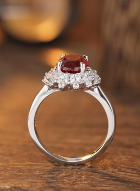 豪华银镶嵌镀18K金 提拉法培育2.6克拉鸽血红宝石戒指 无烧鸽血红