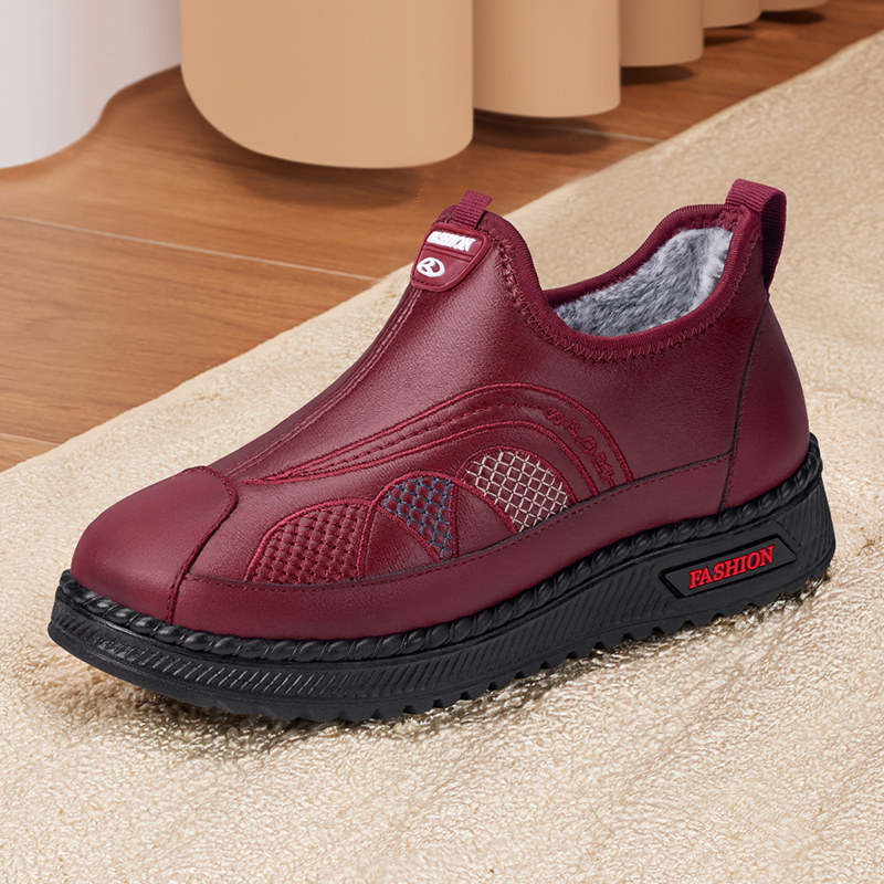 老北京布鞋女冬季2025新款加绒加厚保暖防滑妈妈鞋中老年防水棉鞋,淘宝优惠券,粉丝福利购,淘宝优惠卷