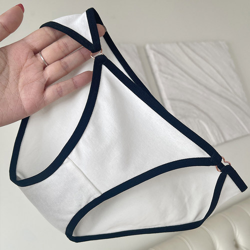 小惊喜纯欲小性感运动爱心扣内裤大码200斤棉低腰包臀舒适棉裆 - 图0