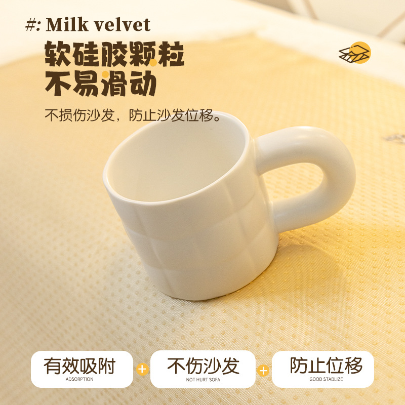 日本进口夏季冰藤席沙发垫新款轻奢高级感凉席坐垫冰丝防滑皮套罩