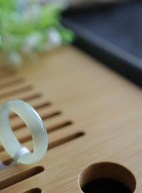 天然和田玉 12.5码 16.4x5.1mm点墨青花圆戒 货号NY8334 价格199