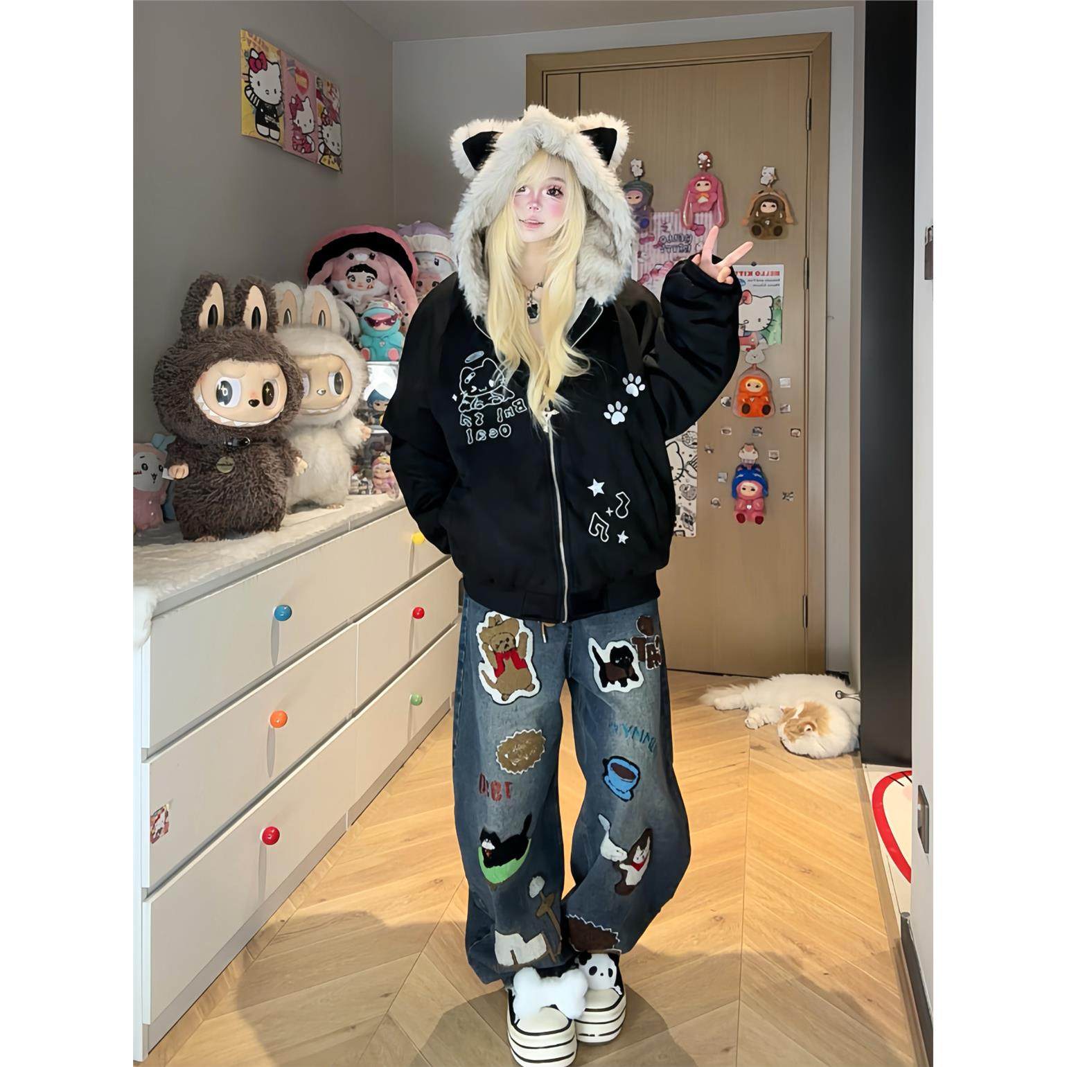 凛可爱 小众设计kt刺绣加厚毛绒外套女秋冬宽松休闲保暖夹棉上衣,淘宝优惠券,粉丝福利购,淘宝优惠卷