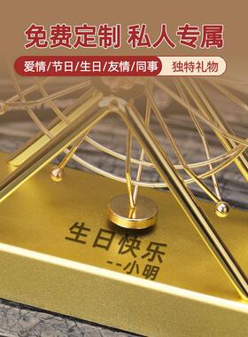 北欧创意永动机摩天轮旋转个性摆件家居客厅酒柜室内视频摆设摆件