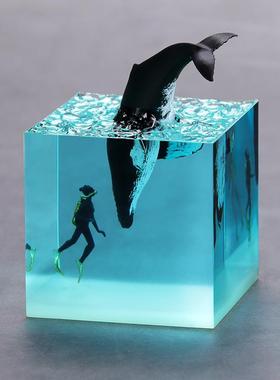 海洋树脂鲸鱼座头鲸5厘米立方体摆件夜光迷你小夜灯生日礼物饰品