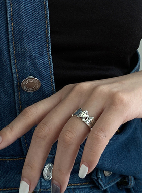 中性钛钢涂鸦姜饼人男潮百搭戒指