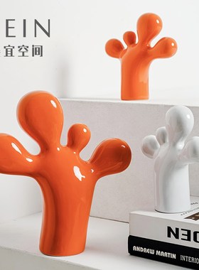 简约北欧沉思托腮男孩脚丫软装样板房间抽象人物抽象雕塑石膏摆件