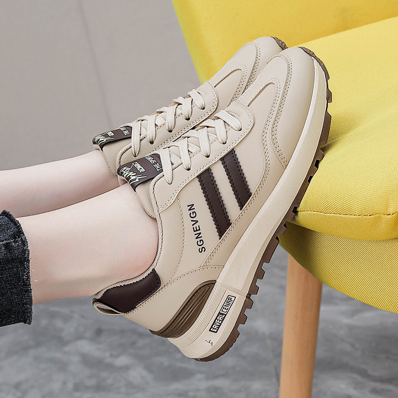 品牌断码真皮运动休闲鞋女2025新款平底防滑轻便时尚休闲百搭单鞋 - 图1