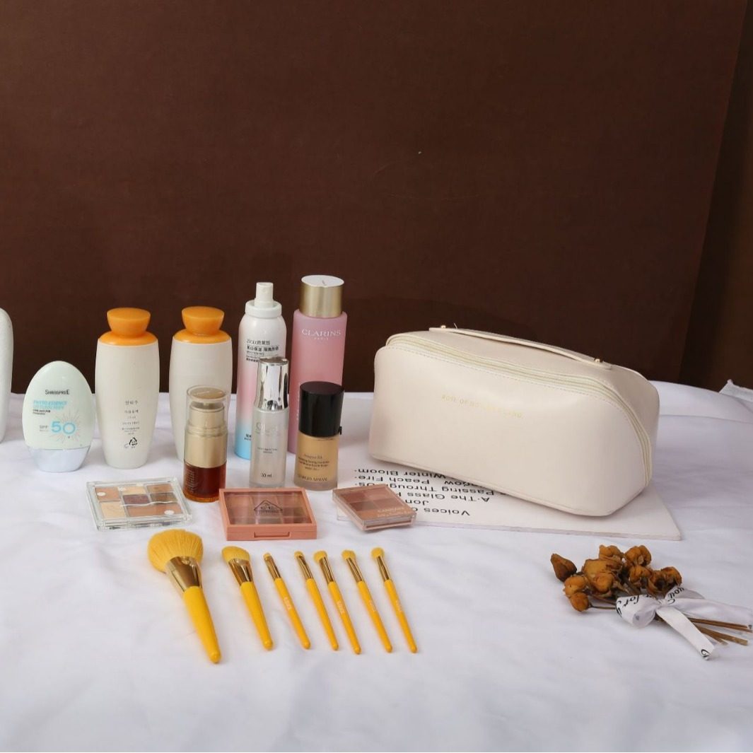 风琴枕头化妆包大容量便携旅行包化妆品收纳袋少女心洗漱包多口袋,淘宝优惠券,粉丝福利购,淘宝优惠卷