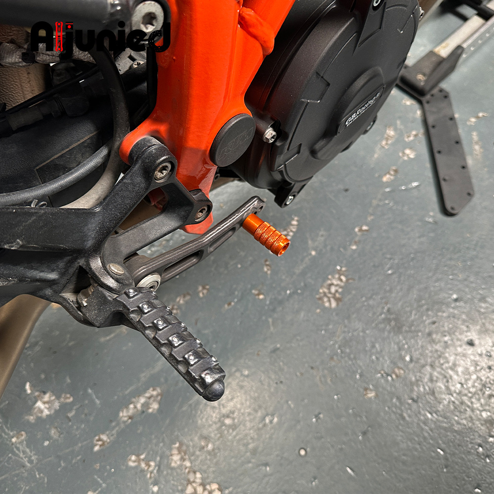 适用KTM DUKE 杜克790摩托车过档杆头刹车杆头踏板头挂钩改装配件 - 图1