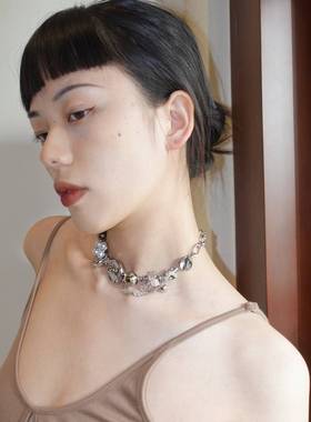 原创 中式朋克玫瑰钛钢项链精致复古vintage钮扣锁骨链