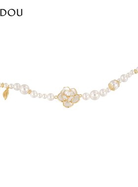 AJIDOU阿吉豆山茶花珍珠项链女款2024新款配饰品优雅时尚首饰品