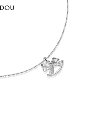 阿吉豆AJIDOU项链女生肖马上有钱锁骨链轻奢配饰小众可调节毛衣链