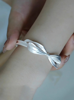 银色蝴蝶结手镯轻奢小众精致手饰