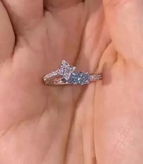 韩系爆闪四芒星戒指女轻奢高级感