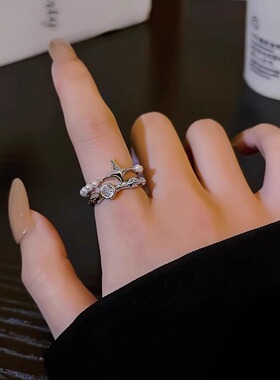 其他女合金小众不规则复古戒指