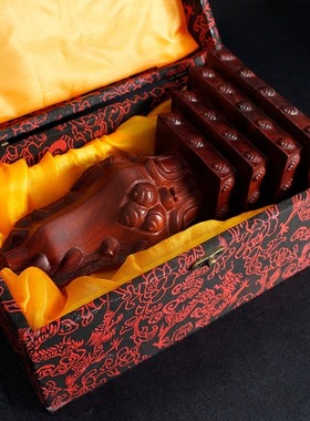 藏传红檀木朵玛四层藏巴拉摆件