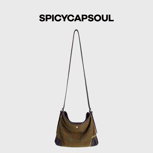 【面片儿】SpicyCapSoul小众定制帆布羊毛配头层牛皮单肩斜挎包 - 图3