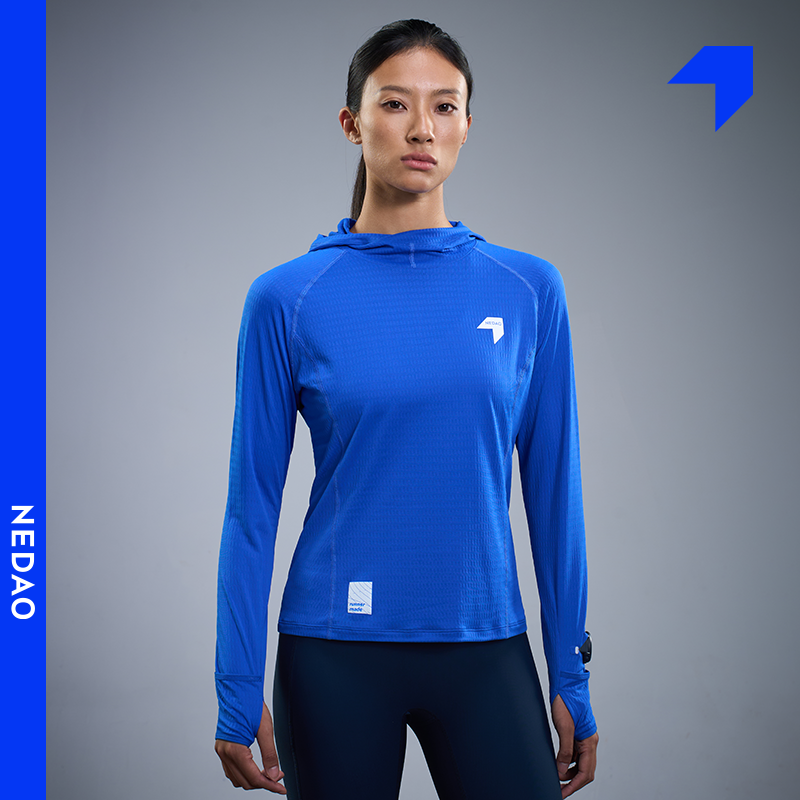 内道能量方格AIR带帽长袖女手表窗保暖透湿跑步训练长袖,淘宝优惠券,粉丝福利购,淘宝优惠卷
