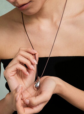 董洁同款时序花苞水滴长项链女