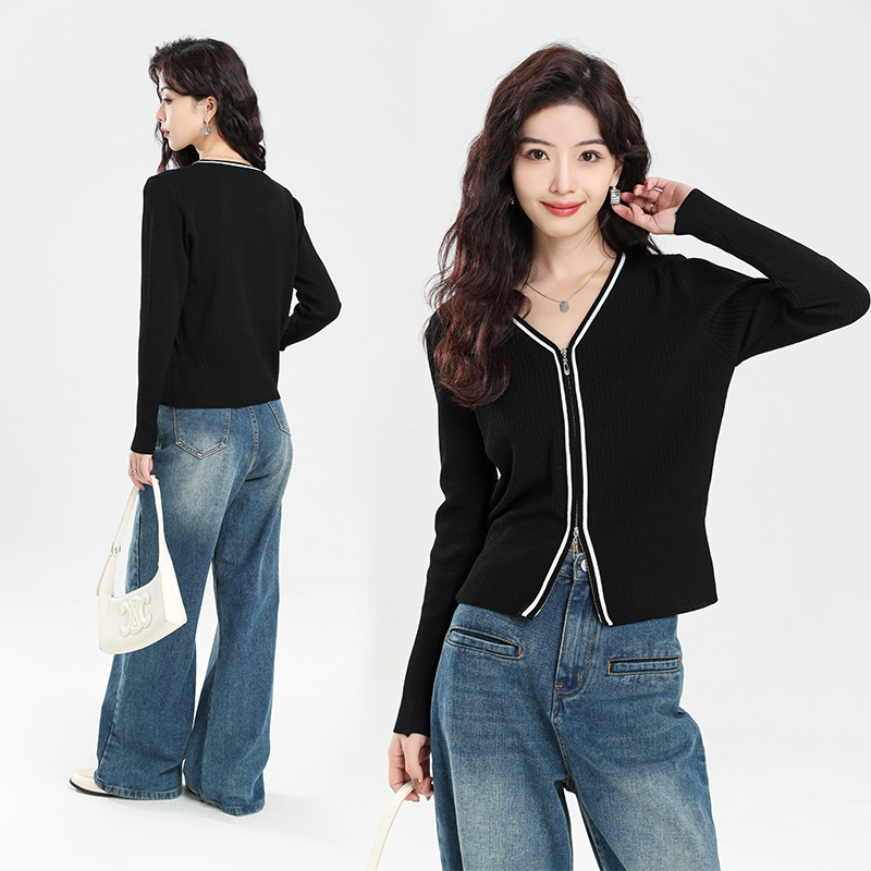 拉夏贝尔V领针织衫女2023年