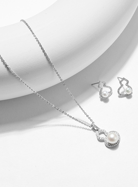 Idokawa葫芦天然淡水珍珠项链