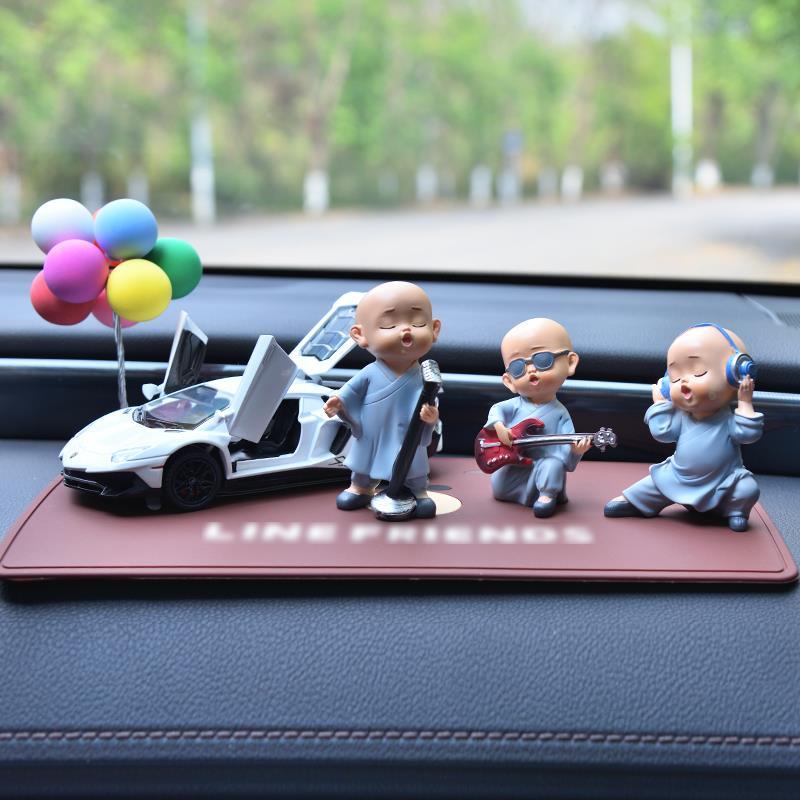 车载摆件创意乐队小和尚个性汽车装饰中控台香薰饰品车上车内用品 - 图2