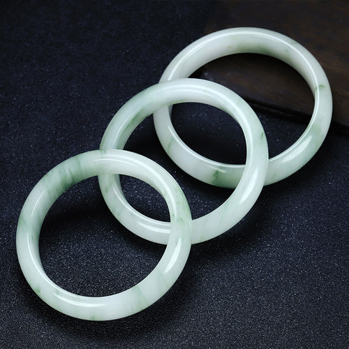 天山翠手镯女金丝玉佘太翠玉镯子宝石光扁条翡翠色飘花玉镯子手环 - 图2