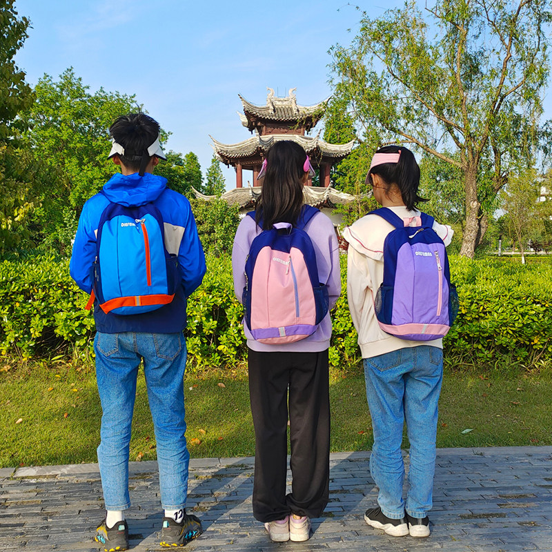  法奈格双肩背包