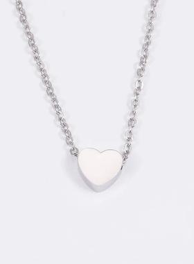 New Minimalist Clavicle Necklaces for Women Tiny Heart LOVE