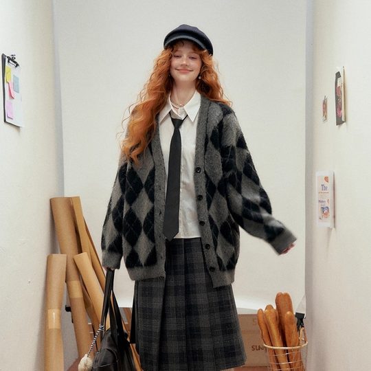 【所有女生的衣橱直播间】IHDXD菱格开衫/菱格背心/灰色百褶半裙