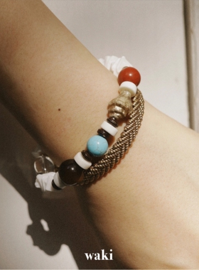 waki 海螺博物馆 Shell Museum 不对称贝壳虎眼珠海岛串珠手链