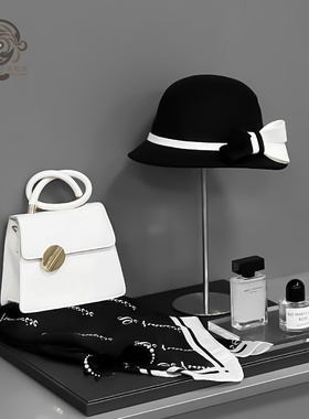 轻奢样板间衣帽间装饰品摆件