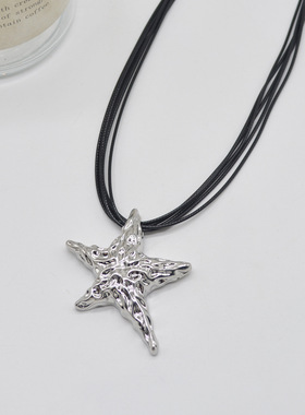 法国CoopKoop金属褶皱五角星多层黑色皮绳项链小众甜酷风百搭