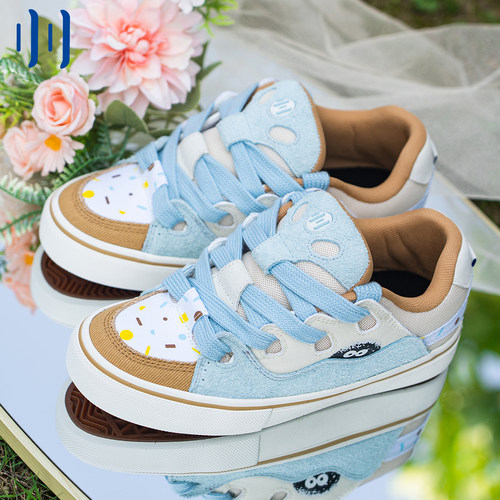 顽刻官方面包鞋magic 麦旋风BAKE长毛绒低帮男女国潮滑板鞋 - 图0