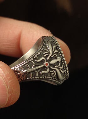 新款中世纪雕花椭圆印章戒指安纳