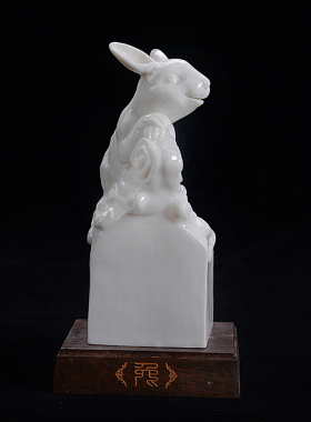 【先生推荐】白瓷陶瓷十二生肖兔子摆件电视柜酒柜家居中式客厅