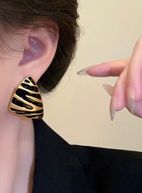 黑金斑马纹复古耳钉女轻奢高级感