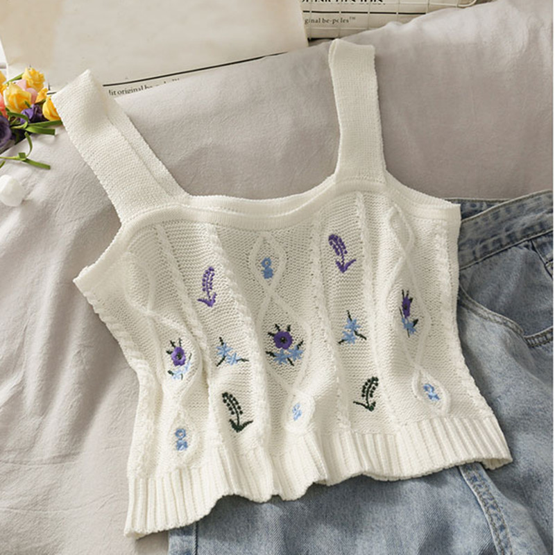 Knitted bottomed cropped camisole vest短款针织打底女生小背心 - 图2