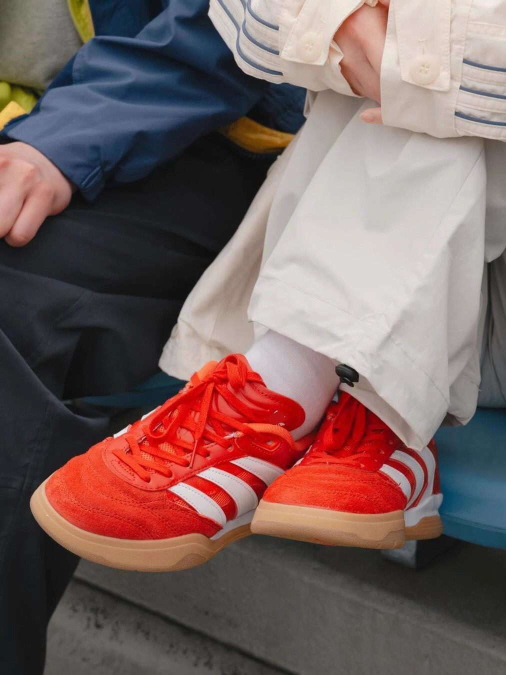 3折Predator Mundial猎鹰运动休闲鞋足球风百搭低帮德训鞋IE5675