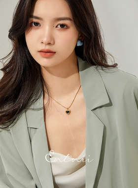 小众黑玛瑙心形吊坠项链锁骨链