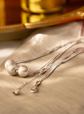 《静默银沙》拉丝多层珍珠项链轻奢高级感锁骨链简约气质秋冬新款