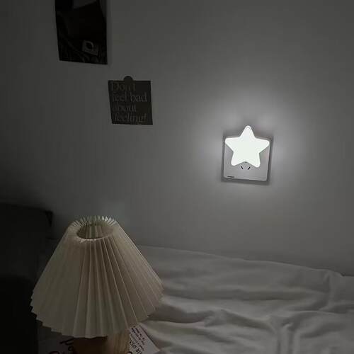 星星放光茫~小夜灯插电卧室床头护眼led节能灯光控感应起夜睡眠灯 - 图1