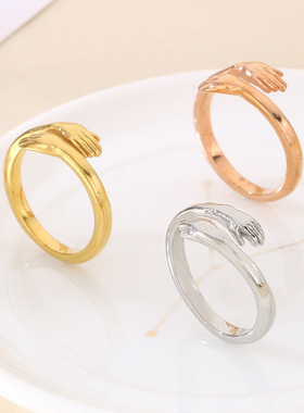 速卖通wish货源 韩版首饰指环个性开口双手拥抱情侣戒指