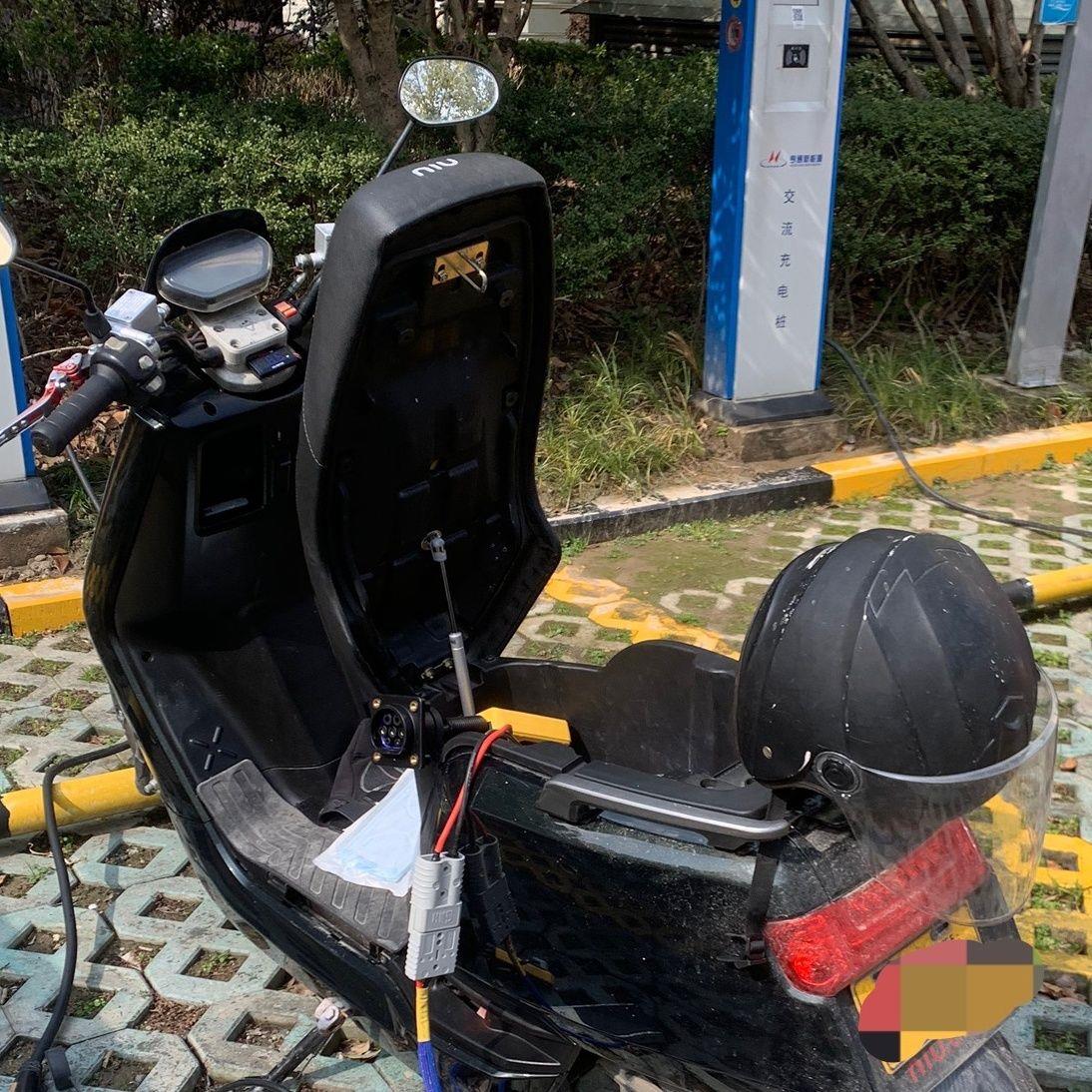 充电桩取电器转换插头新能源汽车电摩220V转接头电动车房车转换器