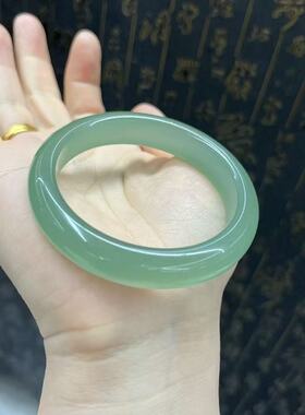 新中式闭眼入，东陵玉手镯54圈口，旗袍裙子百搭