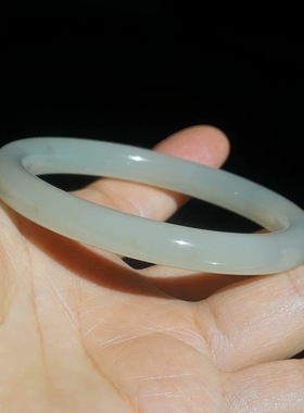 瑕疵内径54.5天然和田玉手镯青白玉圆细条油润玉石小手镯
