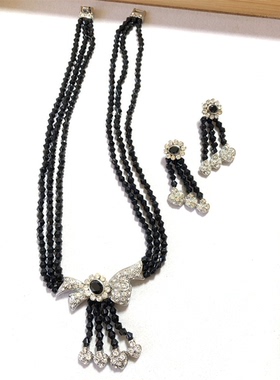 Vintage中古黑色切面水晶珠蝴蝶