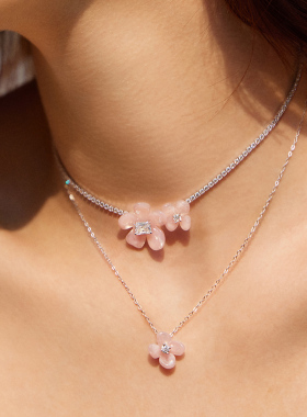 何方珠宝小苍兰锁骨链