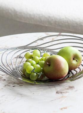 新款直销现代轻奢摆件不锈钢镂空水果盘北欧风设计师客厅餐厅茶几